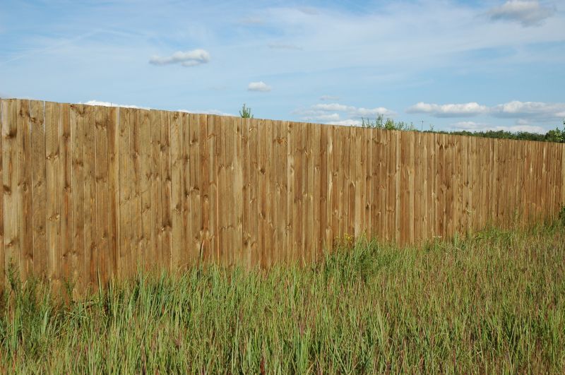 Wood Fence Construction in Sacramento, CA