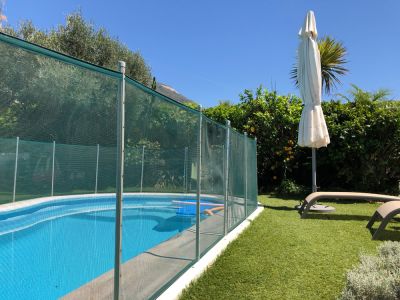 Mesh Pool Fence Installation!